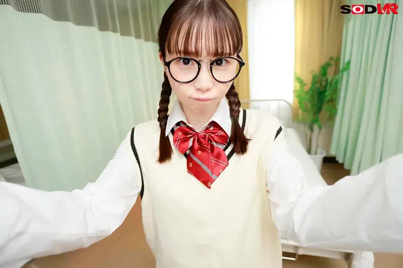 13DSVR01683 【VR】【8K】「せんせいしか私を必要としてくれない…」クラスの訳アリ地味子に手を出したけどくっそヤンデレで逆に俺がおどされている 藤田こずえ シーン11