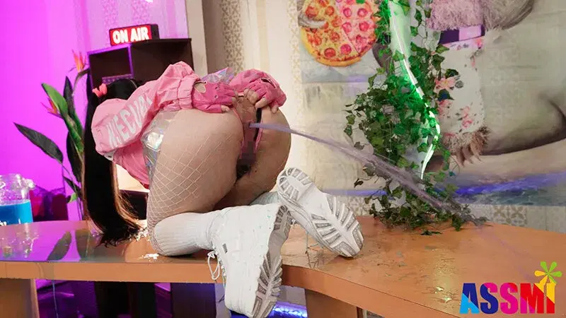 1ASEX00005 「ゴムなんてい～らない」全部ホンモノ真正アナル中出し100％ 肛門も超感じるドMお姉さんビックビク性交 みひな シーン14