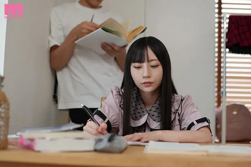 MIDA-85 引きこもりヤンデレ地雷生徒を野外に連れ出したらラブホテルに連れ込まれチ〇ポが狂うまで痴女られて人生破滅した僕 七沢みあ シーン1