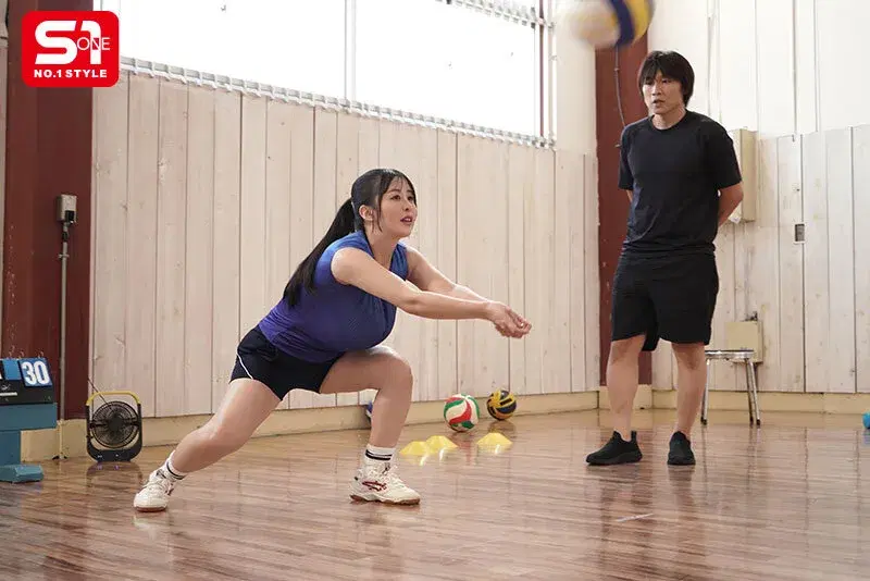 SONE-462 無防備誘惑Kcupアスリートの汗だく肉弾SEX ユニフォーム脱いだらびっくりおっぱい！！ 神楽ももか シーン6