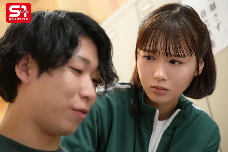 SONE-694 優しい女子マネージャーに性処理をお願いするとぶっかけSEXで抜きサポートしてくれるから今日も僕らは可愛い目と鼻と口に大量顔射して部活頑張るぞ！ 兒玉七海 シーン4