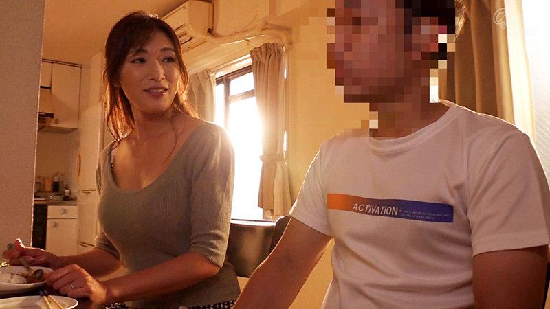 GVH-340 ママシ●タ実話 小早川怜子 シーン1