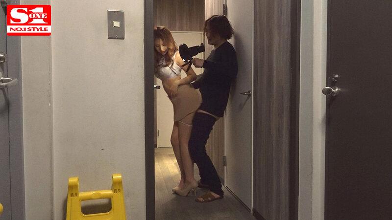 SSIS-365 「えっ！ここでヤルの？」三上悠亜に一ヶ月密着して隙あらばいきなり即ズボッ！ 前代未聞ドッキリAV大作戦 シーン8